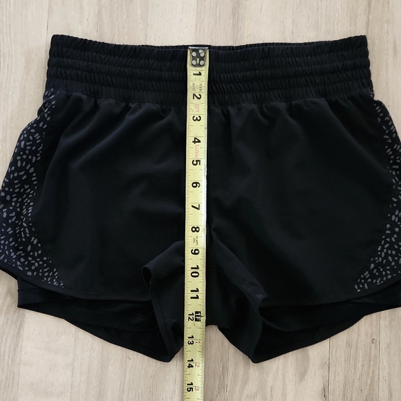 Mondetta Womens Black Gray 2 In 1 Athletic Shorts with Speckled Side Panels S - Picture 7 of 9